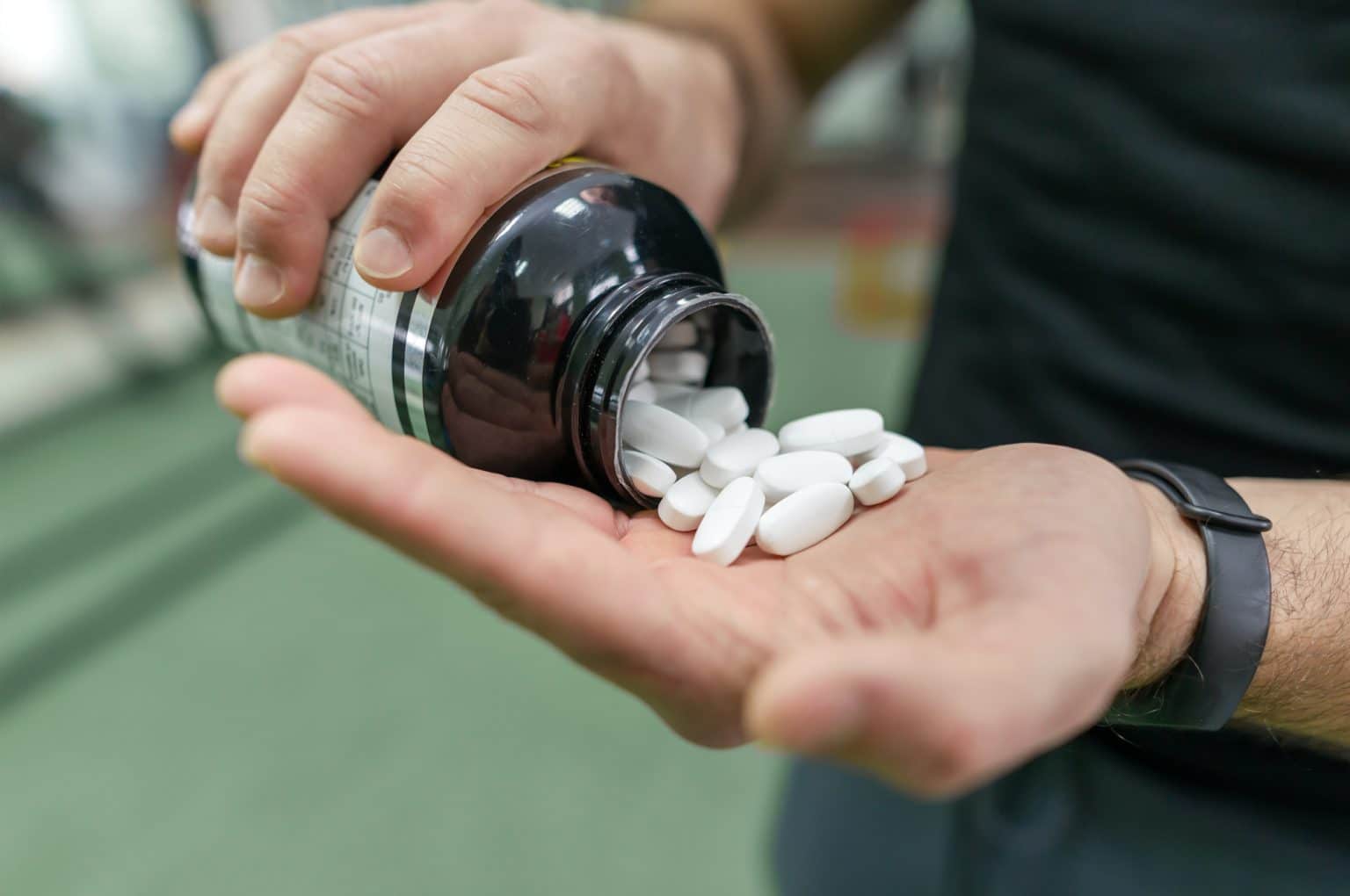 Should You Take BCAAs Before Or After Workouts? Fitness Volt