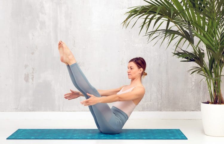 Boat Pose to Strengthen and Stretch the Spine