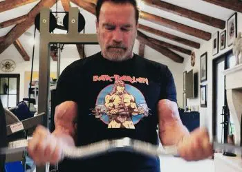 Arnold Schwarzenegger Powerlifting