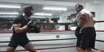 Eddie Hall Punches Bodybuilder