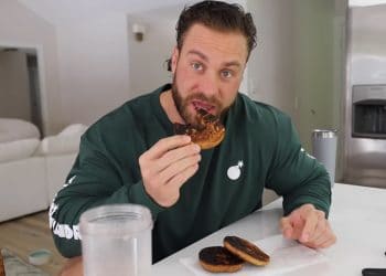 Chris Bumstead Bulking Diet For Olympia 2022