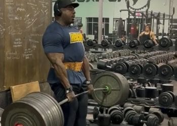 Joe Mackey 870lbs Deadlift