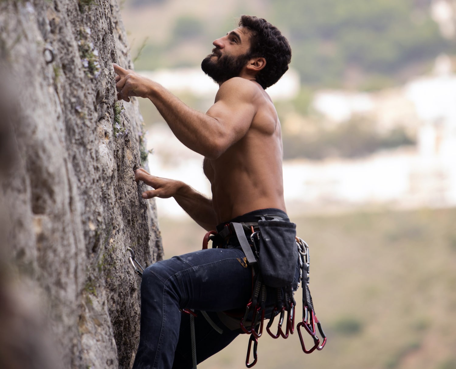 How Many Calories Do You Burn Rock Climbing? Fitness Volt