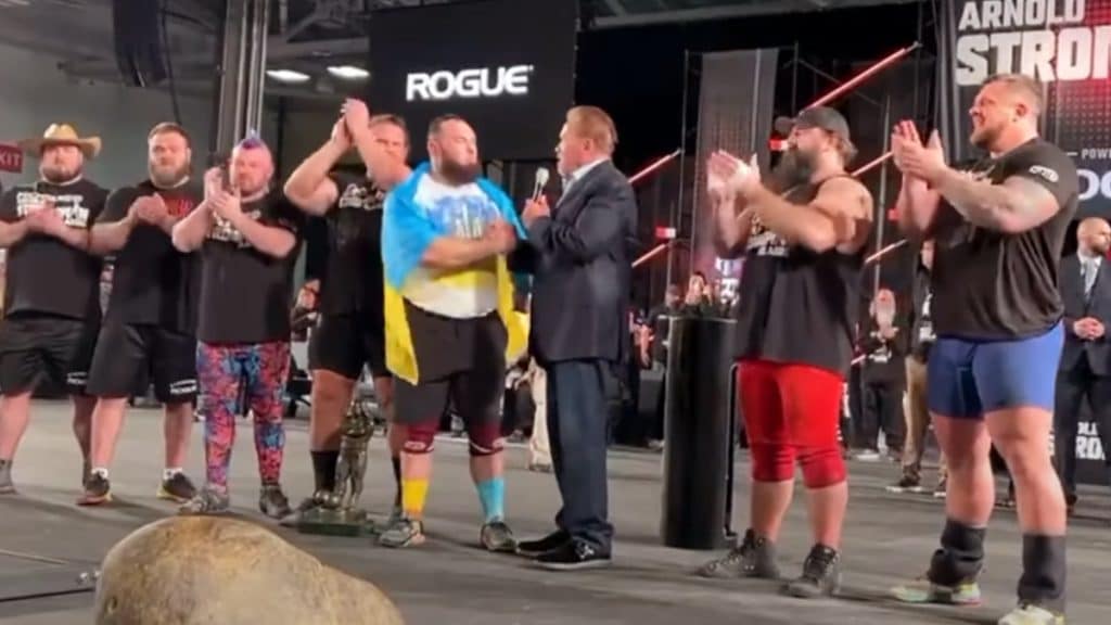 Arnold Schwarzenegger Donates Oleksii Novikov