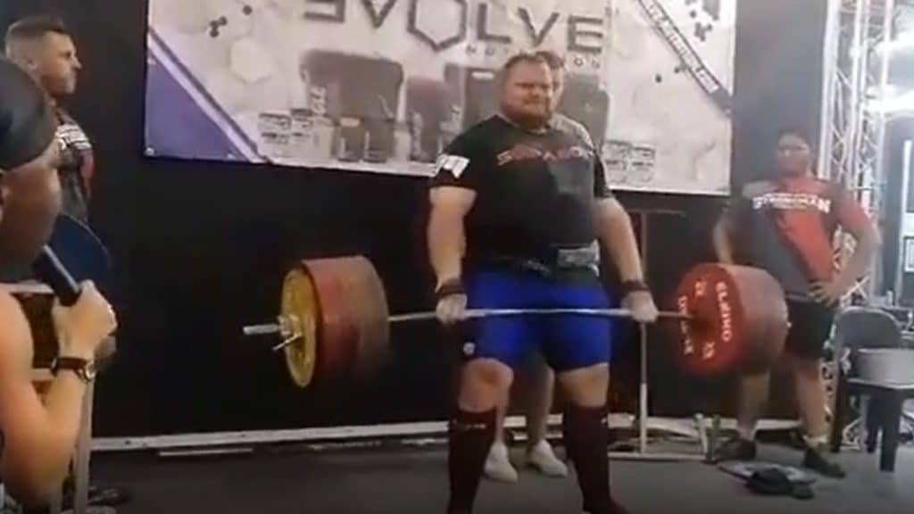 Chris Van Der Linde New African Record