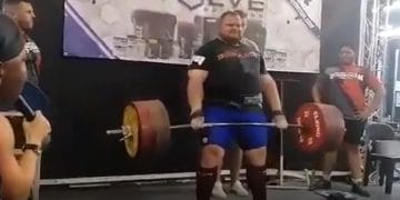 Chris Van Der Linde New African Record