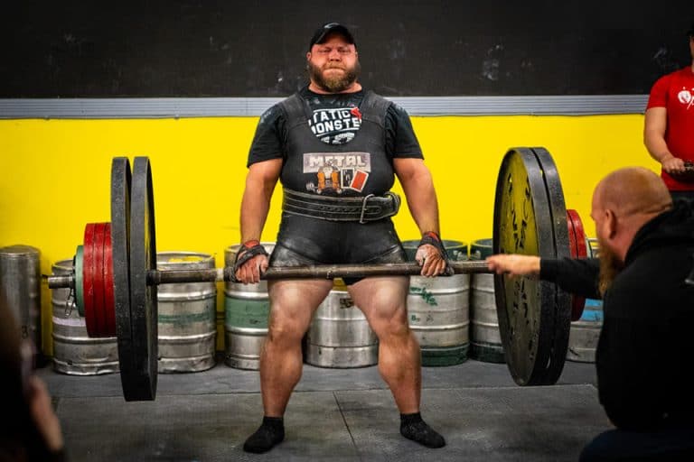 Axle Deadlift vs. Barbell Deadlift What’s the Difference? Fitness Volt