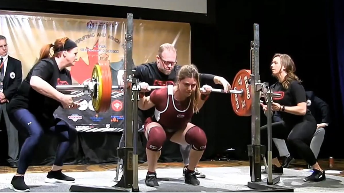 Jessica Buettner (76KG) Scores 4 Canadian & 3 Unofficial IPF World