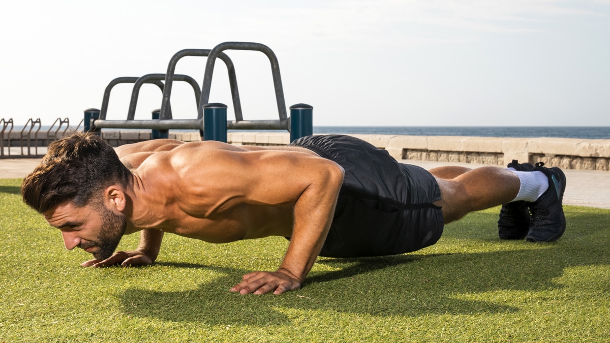 Press-Up Vs. Push-Up – What's the Difference? – Fitness Volt