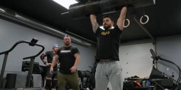 Rob Kearney Teaches Mat Fraser