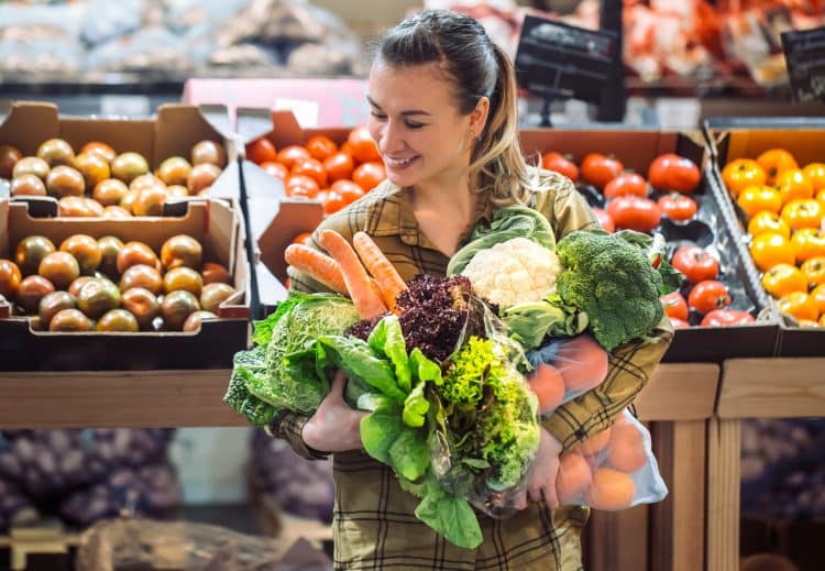 Buying Fresh Organic Vegetables