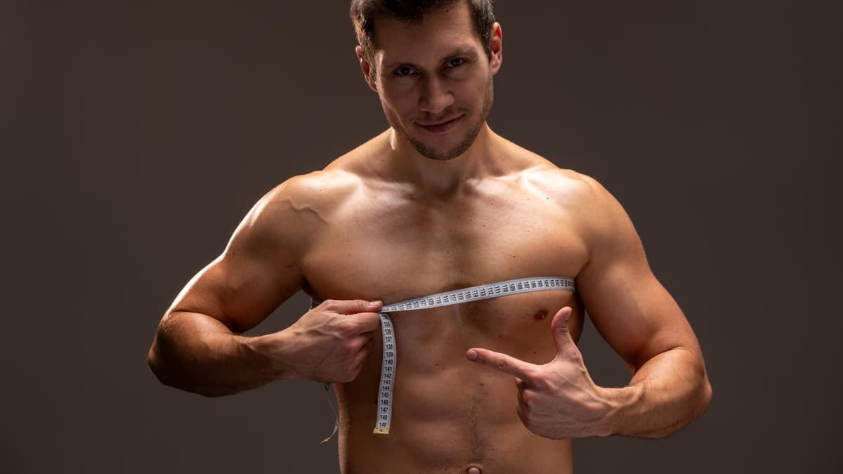 Average Chest Size For Men And How To Measure It - BoxLife