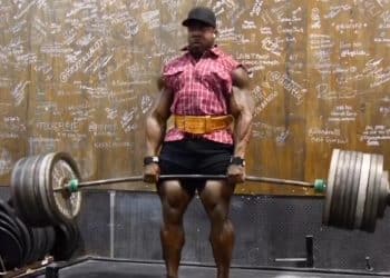 Joe Mackey 820lb Deadlift PR