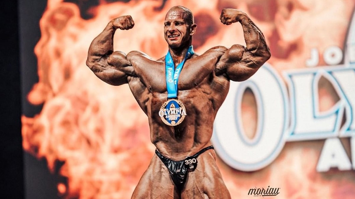 Michal Krizo Earns IFBB Pro Card With A Win At 2022 Amateur Olympia