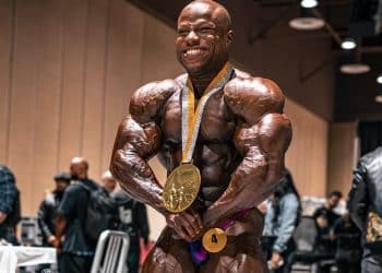 Shaun Clarida Competes In 212