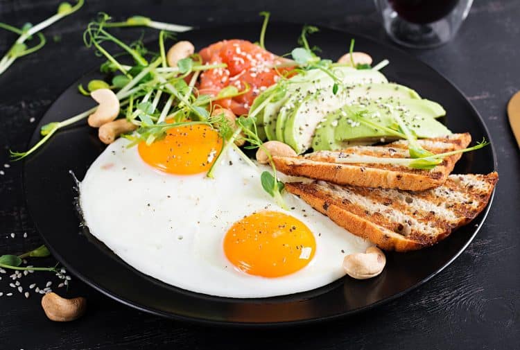 Fried Eggs With Salmon