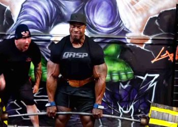 Joe Mackey 910 Lb Deadlift