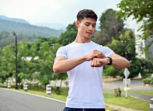 is burning 400 calories a day good