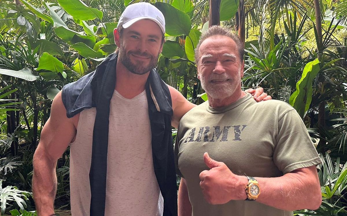 Chris Hemsworth Training With Schwarzenegger