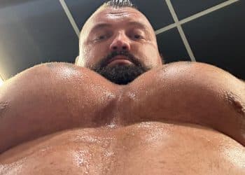 Eddie Hall Round Pecs