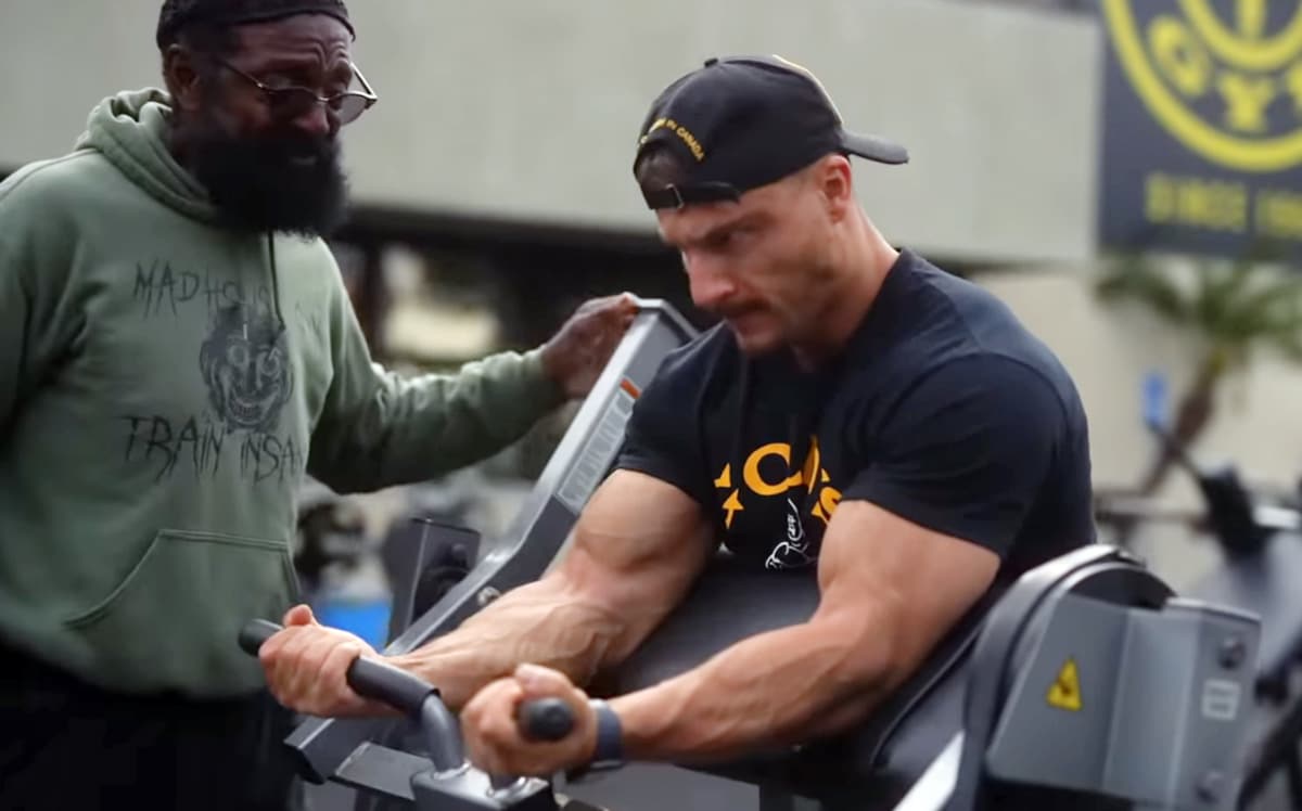 Charles Glass Shares Ultimate Arms Workout For ‘Insane Results’ – Fitness Volt