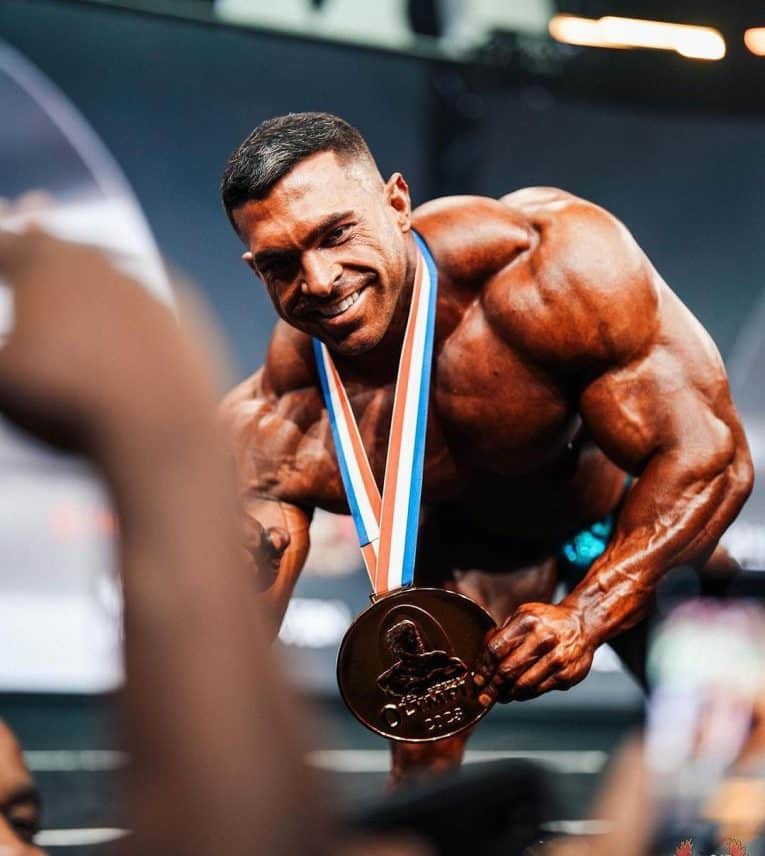 Derek Lunsford Triumphs As 2023 Mr Olympia The First Ever Two Division Champion Fitness Volt