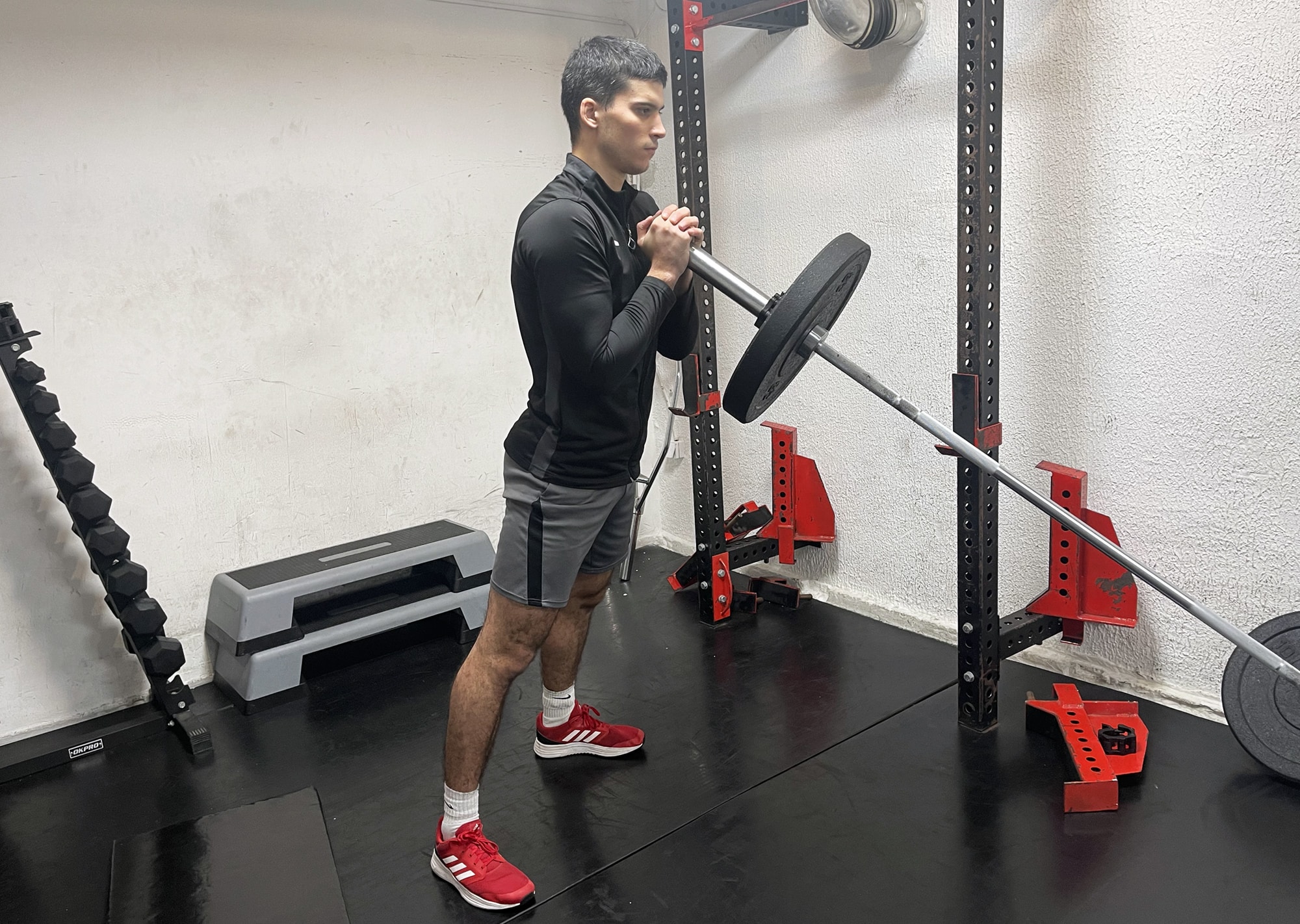 Master Landmine Squats Target Your Quads, Glutes, and Core!