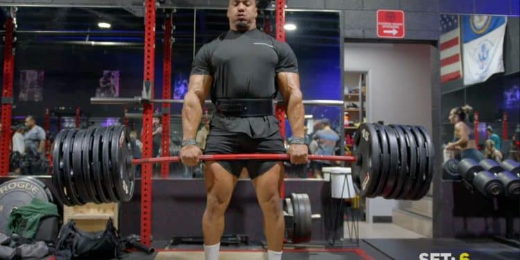 Larry Wheels Heavy Deadlift