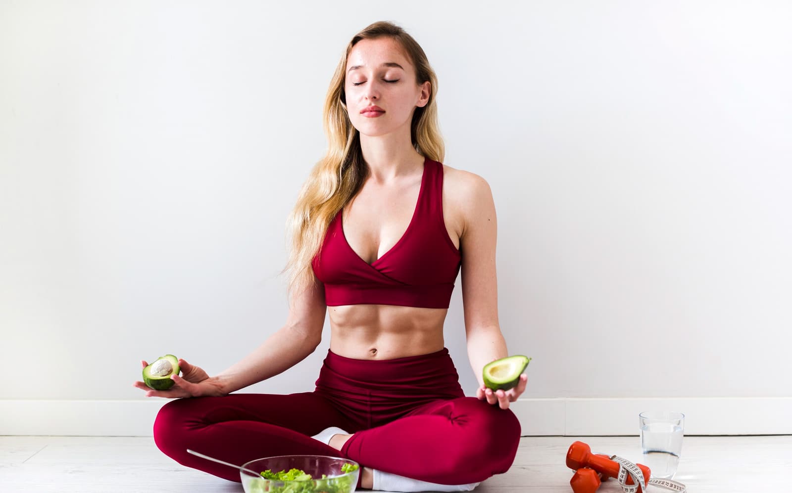 12 LowFat Snacks to Energize Your Day and Transform Your Body