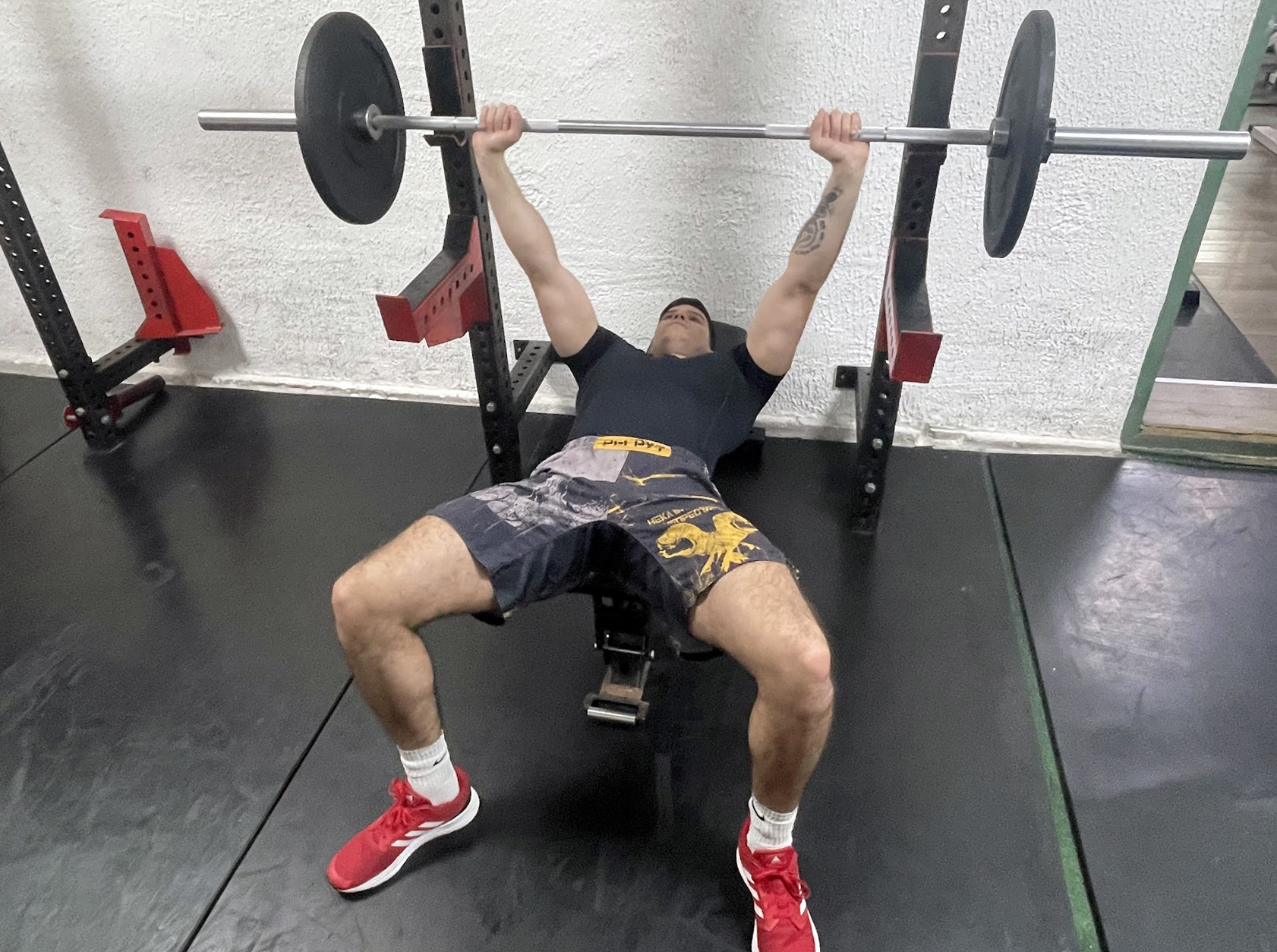 Pin Bench Press Build Explosive Strength in Your Chest!