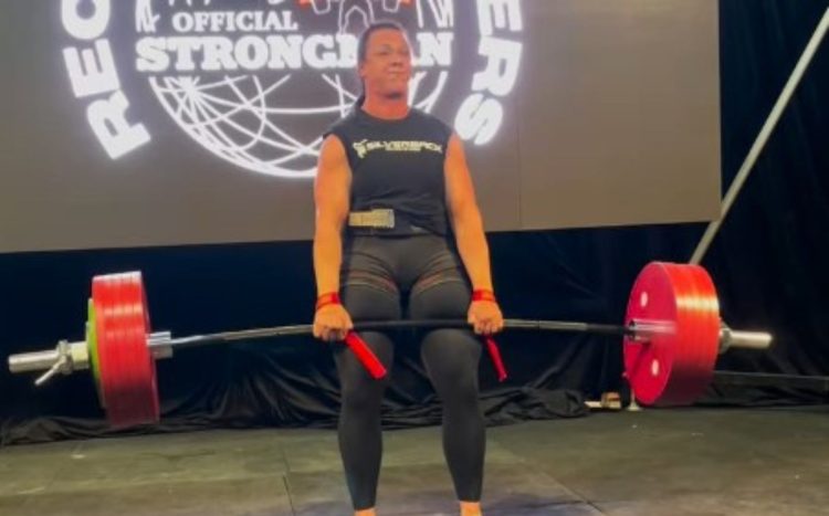 Claire Myler Masters Deadlift World Record