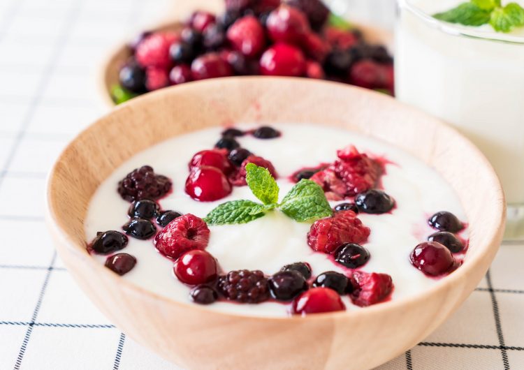 Greek Yogurt With Berries