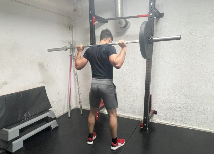 One Side Loaded Squat Starting Position One Side Loaded Squat Starting Position