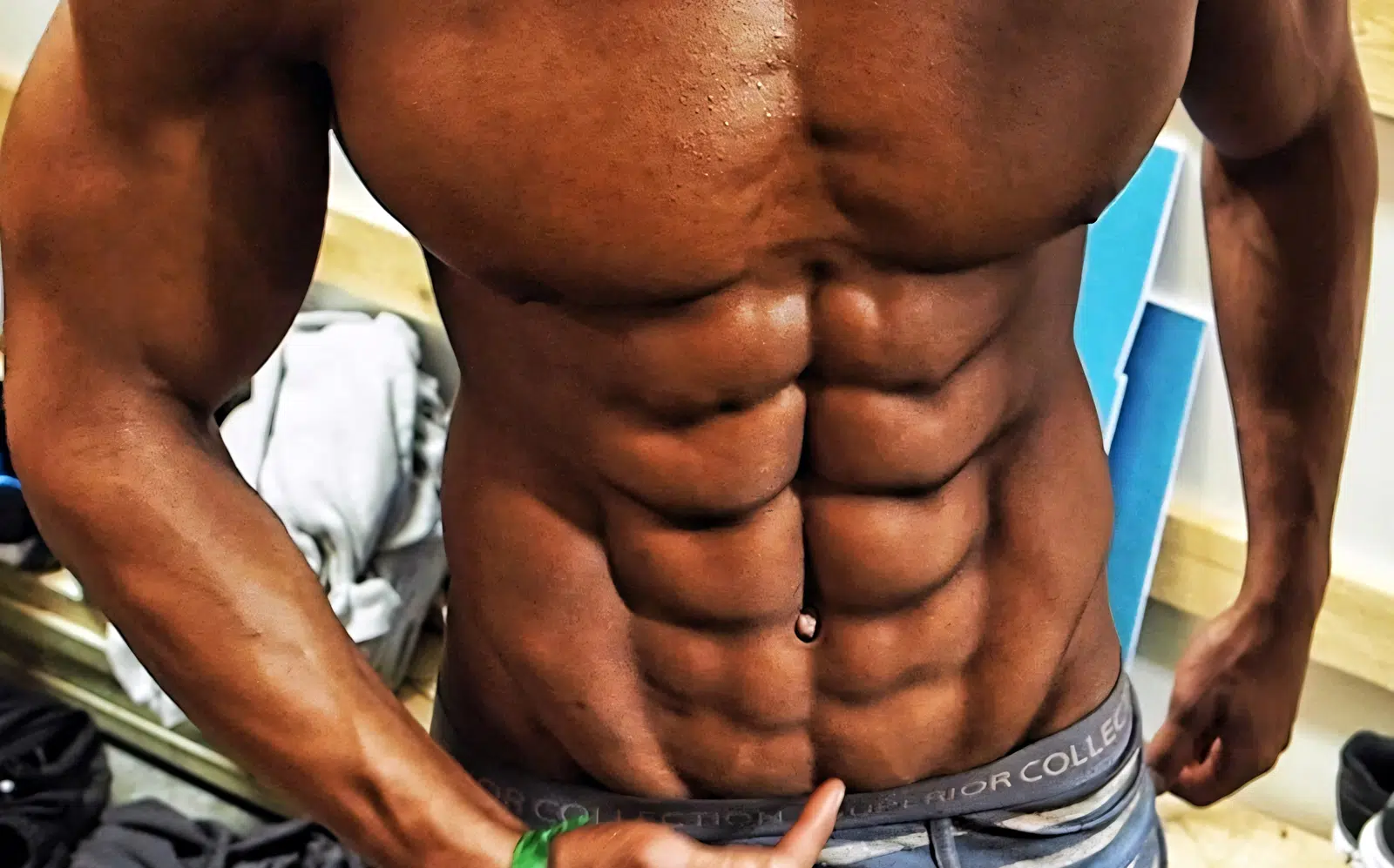 10 Minutes Core Strength