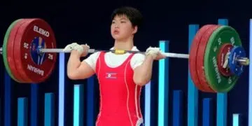 Suk Ri Sets Clean Jerk And Total World Records