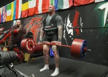 Hafthor Bjornsson Locks Out 460 Kg 1 014 1 Lb Deadlift