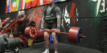 Hafthor Bjornsson Locks Out 460 Kg 1 014 1 Lb Deadlift