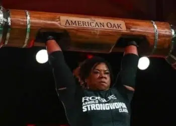 Andrea Thompson Leads The 2025 Arnold Strongwoman Classic