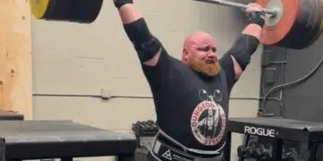Lucas Hatton Locks Out 251 Kg Overhead Press