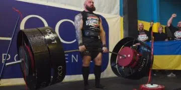 Oleksii Novikov Sets 550-kg 18-inch Deadlift World Record