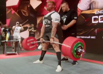 Colton Engelbrecht Sumo Deadlifts 500 Kg 1 102 3 Lb