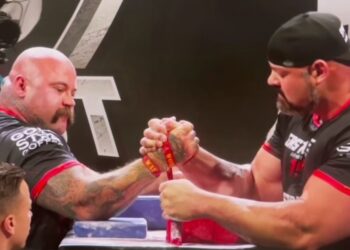 Brian Shaw Beats Brandon Allen