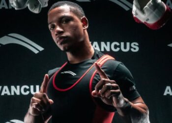 Austin Perkins Unofficially Exceeds The Ipf Total World Record