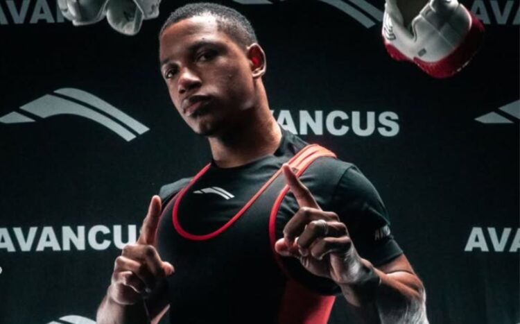 Austin Perkins Unofficially Exceeds The Ipf Total World Record