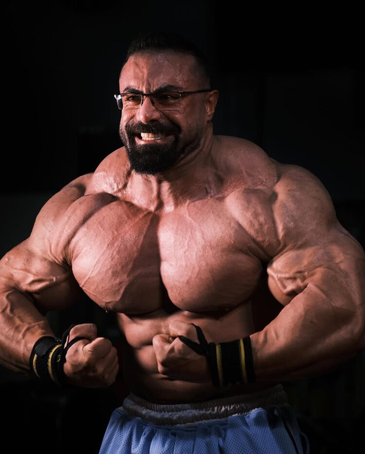 Behrouz Tabani Shoulders