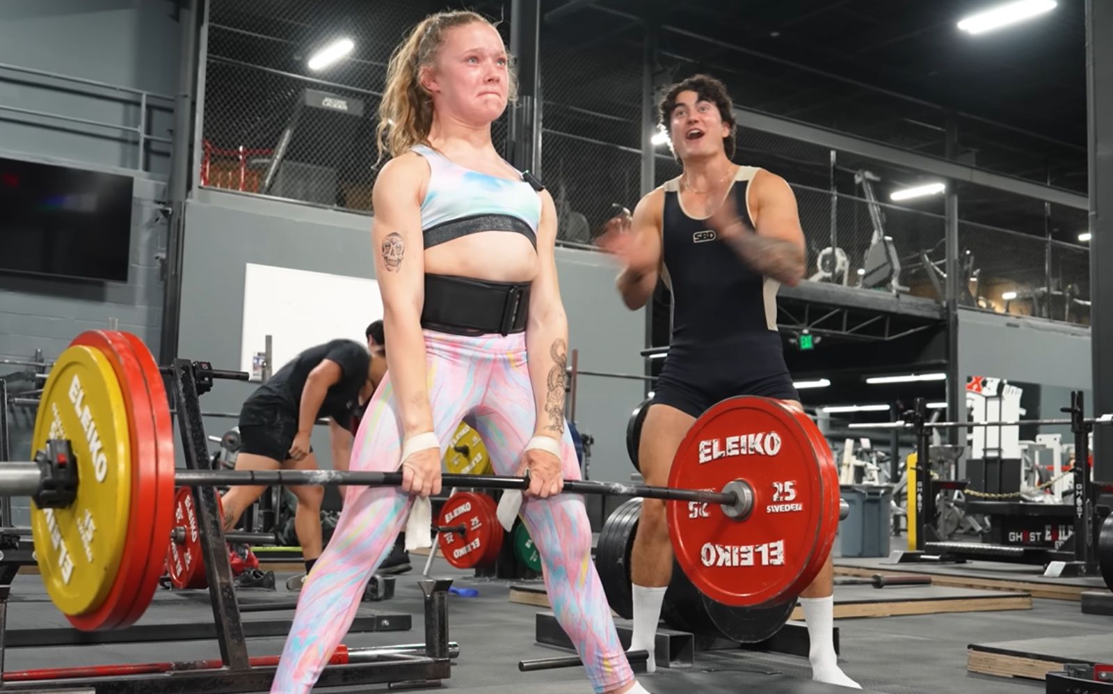 Rory Van Ulft Deadlifts 150 Kg 330 7 Lb