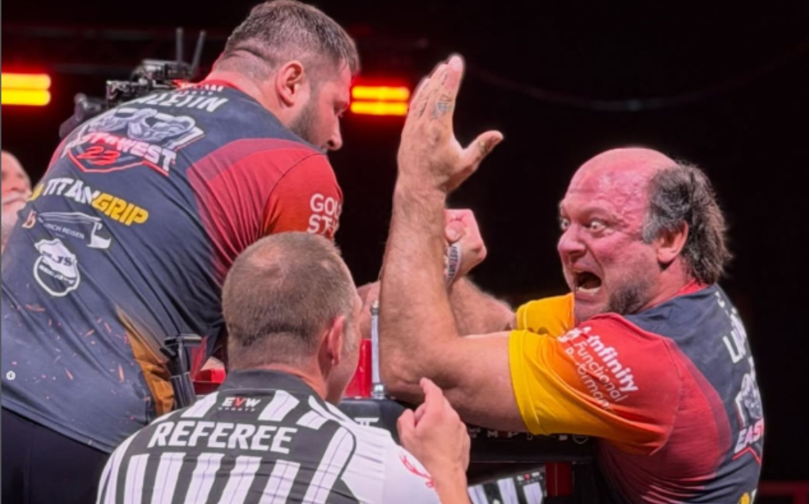 Devon Larratt Vs Vitaly Laletin Arm Wrestling