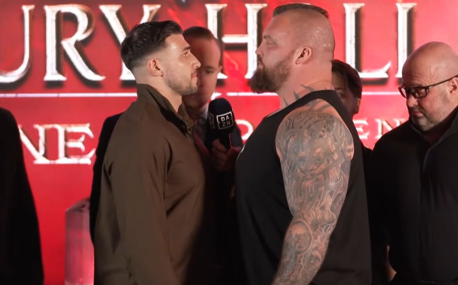 Eddie Hall Vs Tommy Fury Face Off