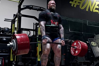 Hafthor Bjornsson locks out a heavy deadlift during training for his record chase